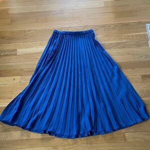 Halogen Royal Blue Pleated Midi Skirt